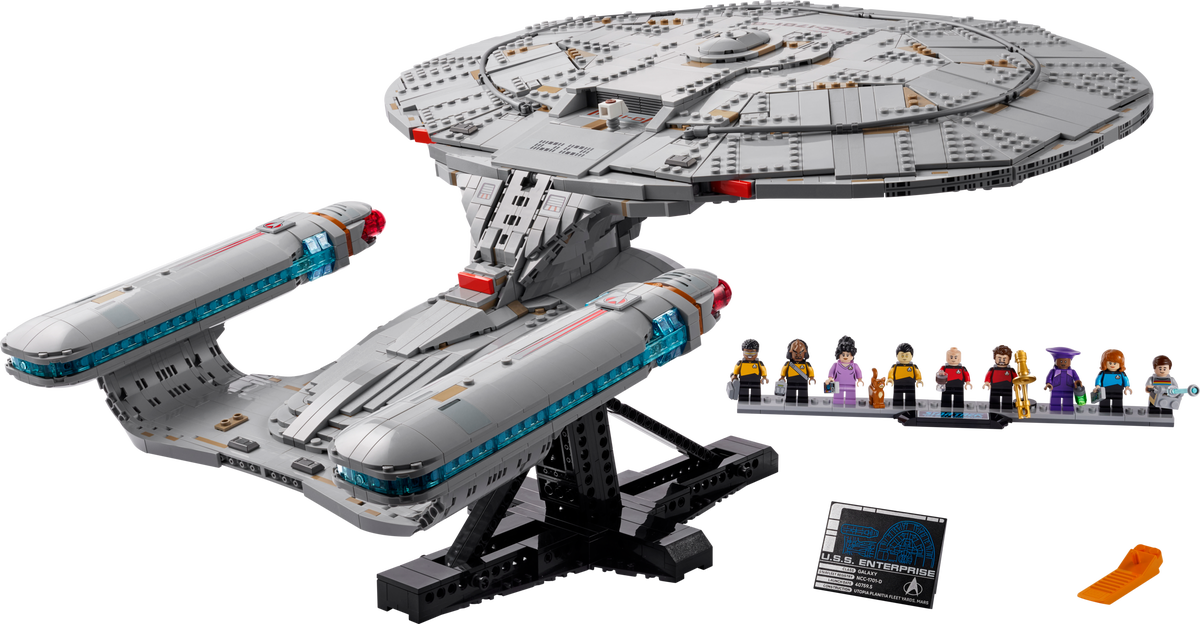 LEGO 10356 U.S.S. Enterprise NCC-1701-D