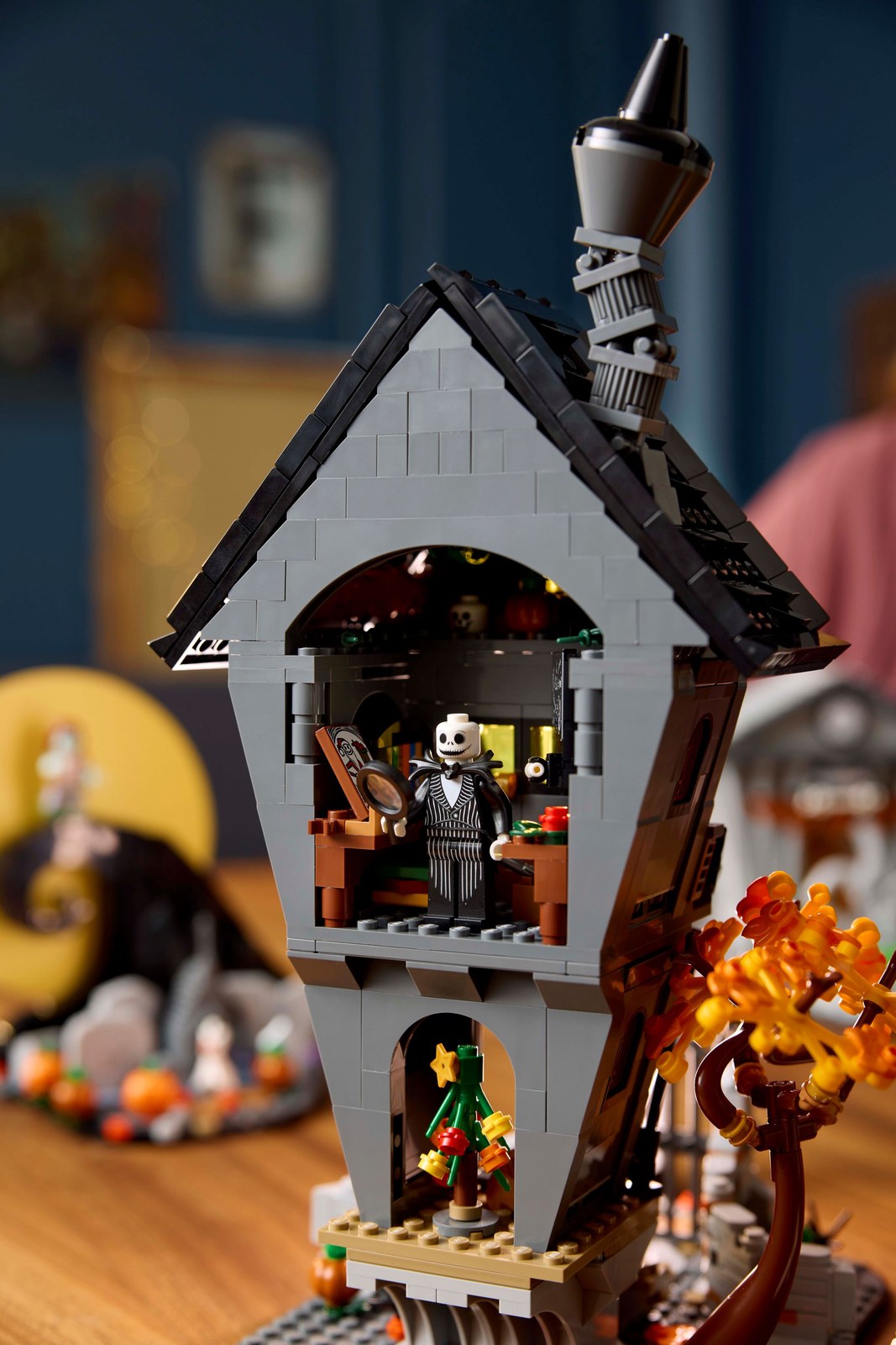 LEGO 21351 Disney Tim Burton's The Nightmare Before Christmas – on display