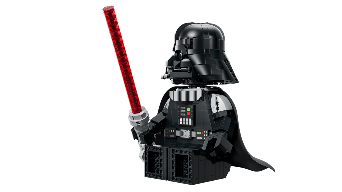 LEGO 75461 Up-Scaled Darth Vader Minifigure – detail
