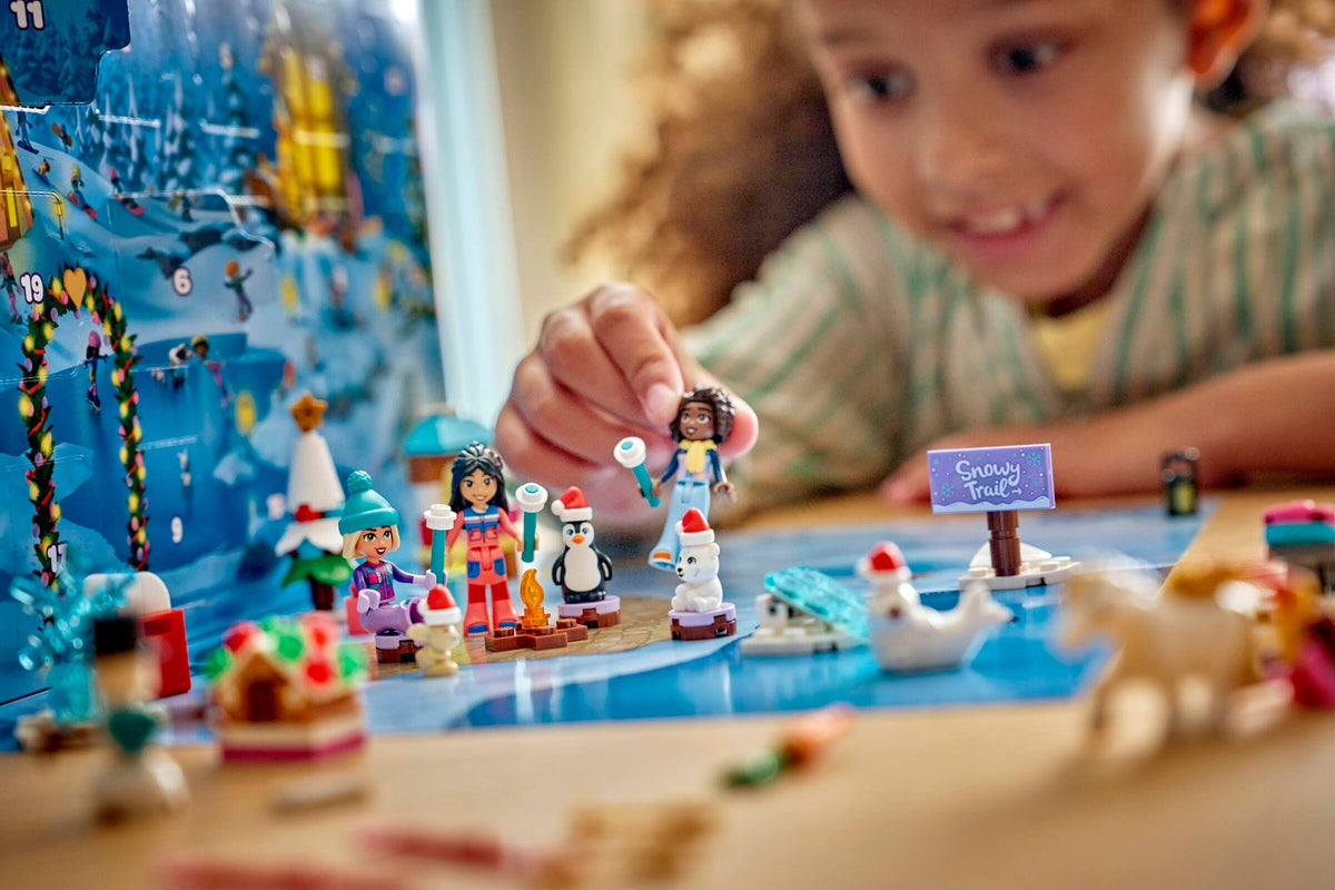 LEGO 42698 Friends Advent Calendar 2026 – on display