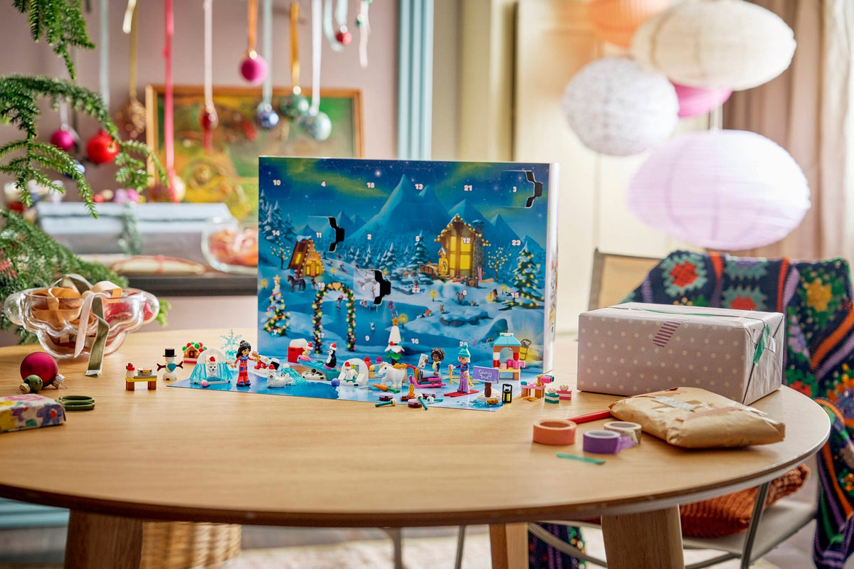 LEGO 42698 Friends Advent Calendar 2026 – on display